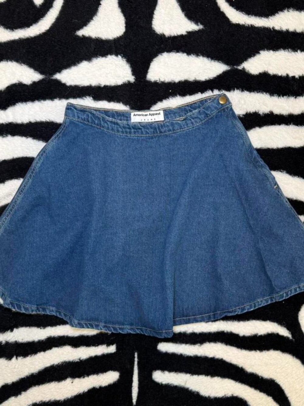 AMERICAN APPAREL Denim Skater Mini Skirt Made in USA Size Small XS Fit Cotton - Picture 1 of 4